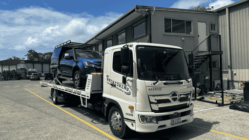 Fast 24/7 Emergency Towing